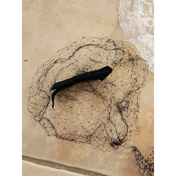 Vintage Hair Nets - Picture 4 of 5